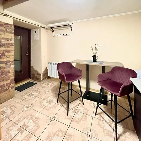 Appartamento в центрі *