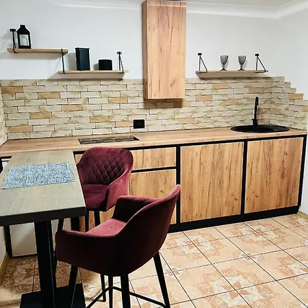 Apartment в центрі