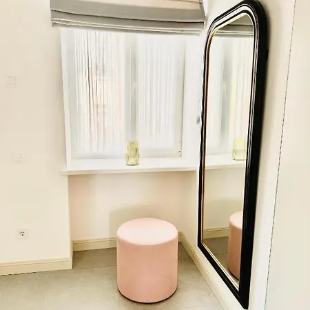 в центрі Apartment *