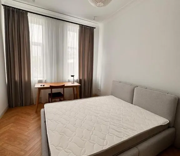 в центрі Apartment